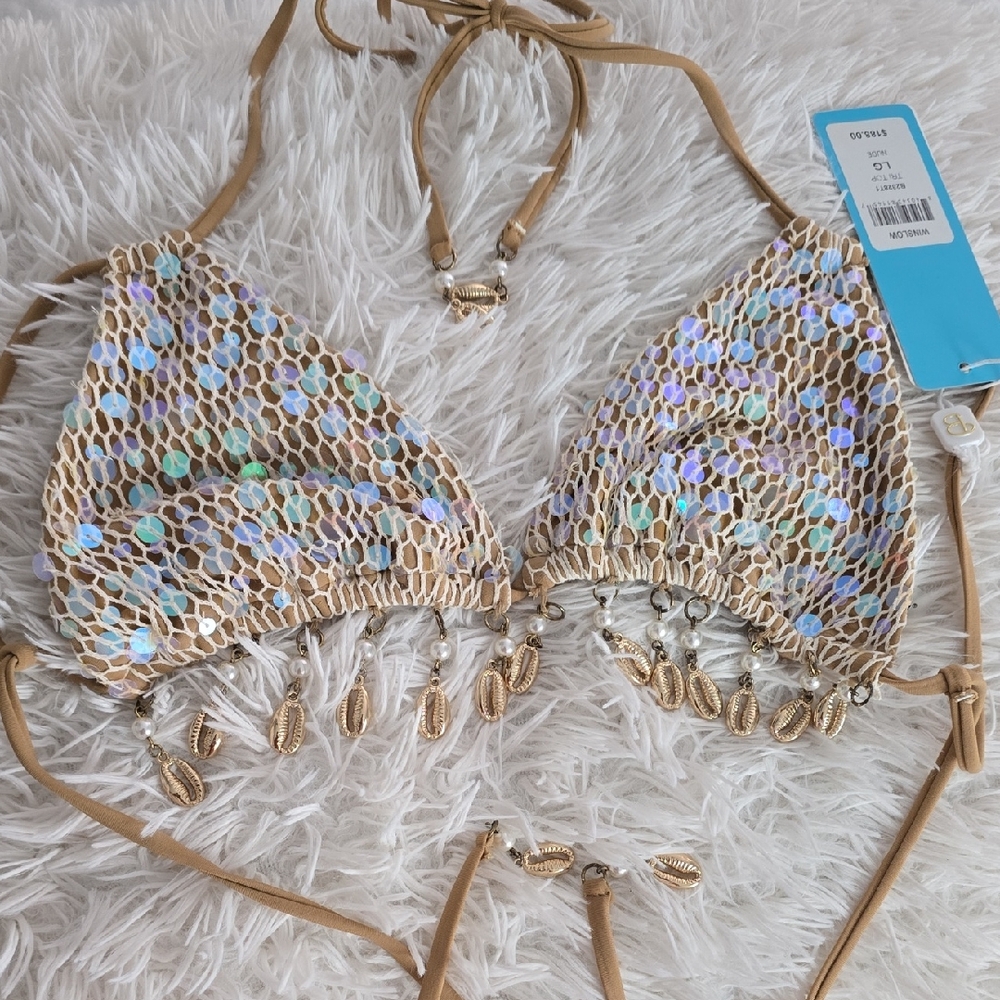 Beach Bunny Winslow Bikini - Picture 4 of 17